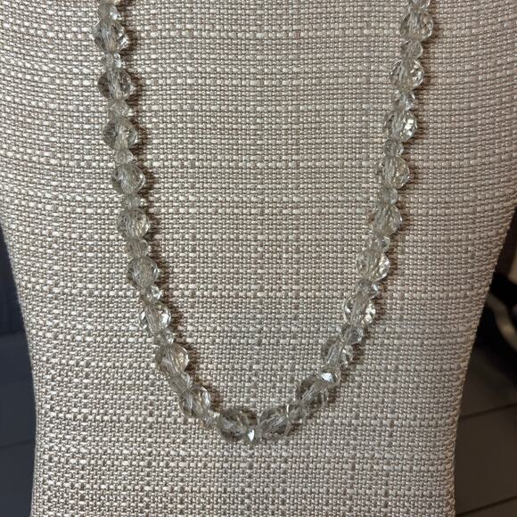 Vintage Clear Crystal Necklace Faceted Glass Beads Mid Century Classic - Picture 2 of 4